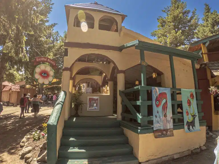 Bashful-beasts-43-768x576