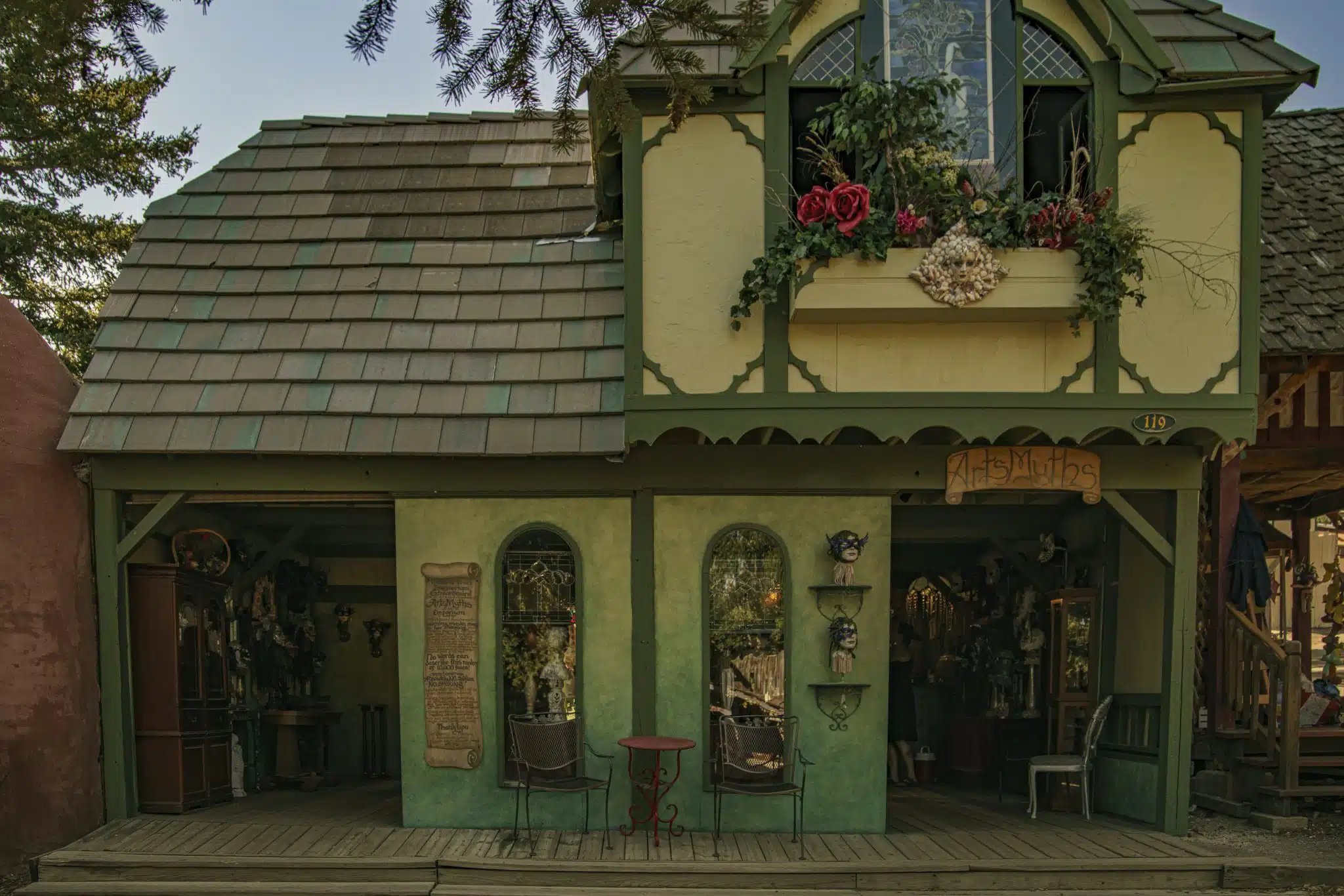 Artsmyths-119-2048x1366