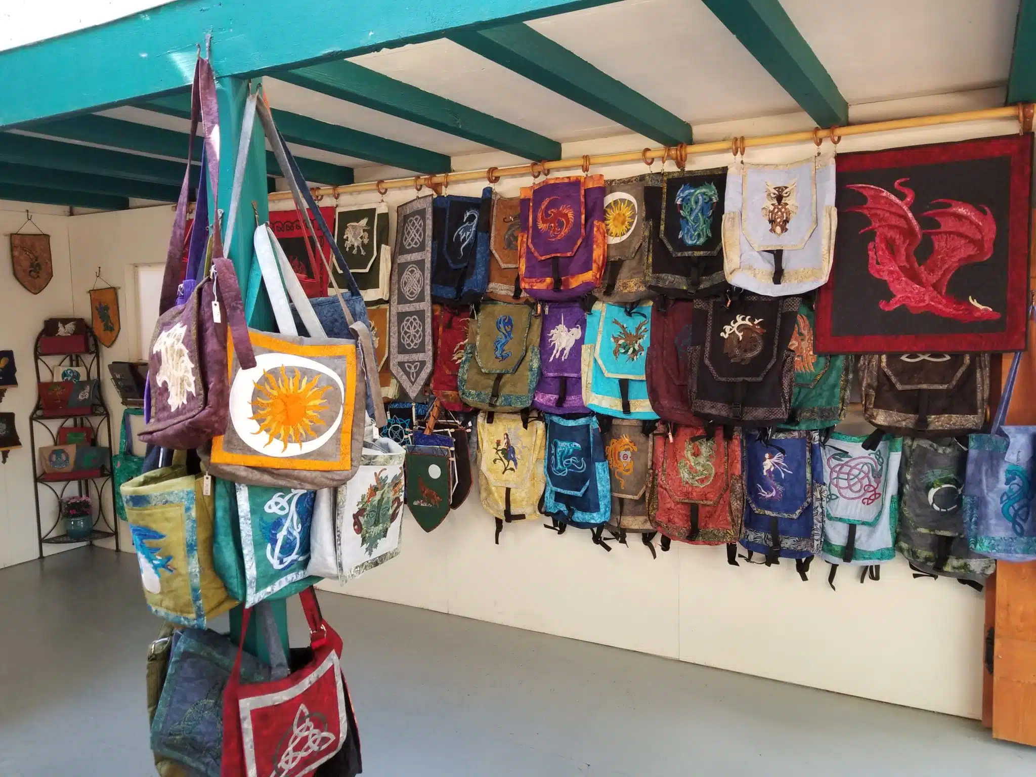 knotty-covers-2048x1536